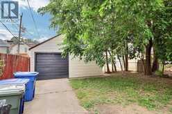 748 PIERRE | Windsor Ontario | Slide Image Seven