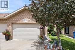 11840 BOULDER CRESCENT | Windsor Ontario | Slide Image Two