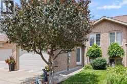 11840 BOULDER CRESCENT | Windsor Ontario | Slide Image Three