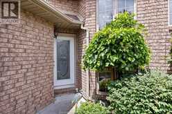 11840 BOULDER CRESCENT | Windsor Ontario | Slide Image Four