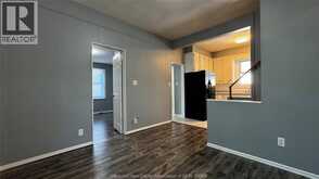 377 CHAPPELL | Windsor Ontario | Slide Image Nine