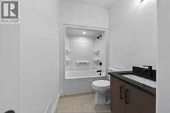 2614 BARKLEY AVENUE | Windsor Ontario | Slide Image Nine