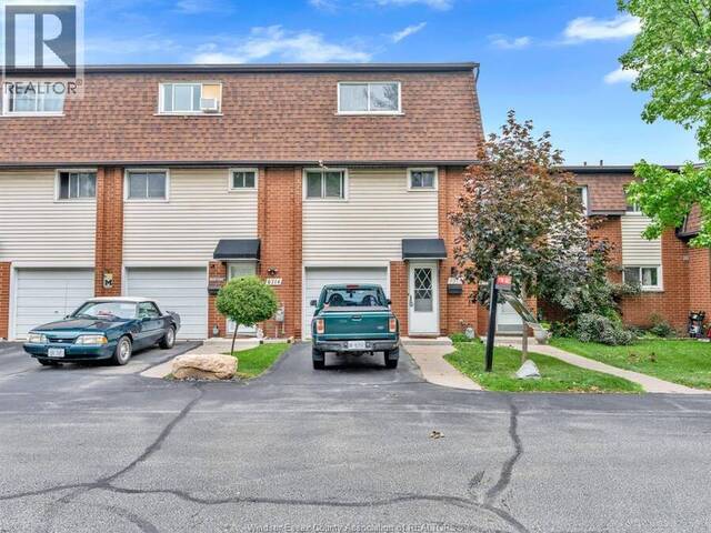 6312 THORNBERRY Windsor Ontario, N8T 3A2 - 3 Bedrooms Condo For Sale