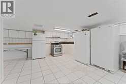 759 GLENGARRY AVENUE | Windsor Ontario | Slide Image Thirty-two