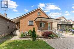 759 GLENGARRY AVENUE | Windsor Ontario | Slide Image Three