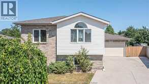 1752 VICKY CIRCLE | Windsor Ontario | Slide Image One