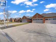 640 COMMISSO CRESCENT | LaSalle Ontario | Slide Image Three