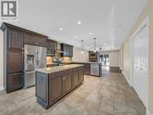 640 COMMISSO CRESCENT | LaSalle Ontario | Slide Image Eight