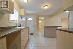 825 BRANT | Windsor Ontario | Slide Image Thirteen