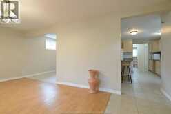 825 BRANT | Windsor Ontario | Slide Image Four