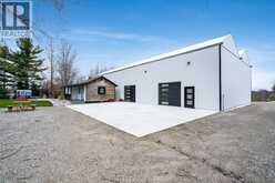 496 County Rd 34 | Kingsville Ontario | Slide Image Thirty-one