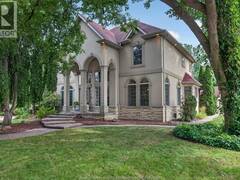 1150 Monty LaSalle Ontario, N9J 3S2