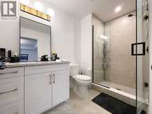 3817 Howard AVENUE Unit# 404 | Windsor Ontario | Slide Image Nine