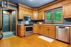 453 Gregory | Wheatley Ontario | Slide Image Nine
