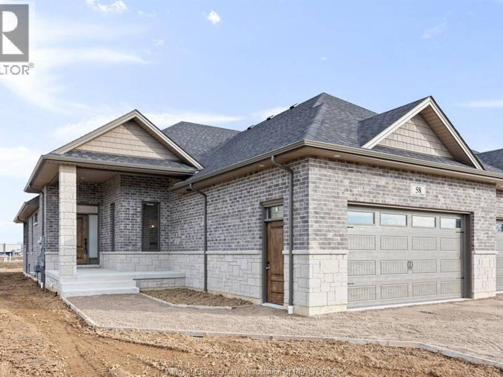 49 GAFFAN, Kingsville, Ontario N9Y 3J5