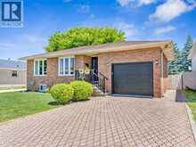 24 CAMELOT AVENUE | Leamington Ontario | Slide Image Three