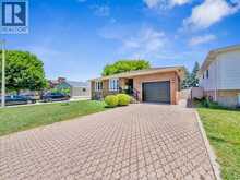 24 CAMELOT AVENUE | Leamington Ontario | Slide Image Four
