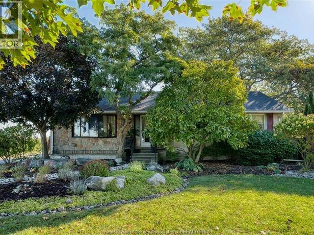 4774 8TH CONCESSION ROAD Windsor Ontario, N0R 1K0 - 4 Bedrooms Home For Sale