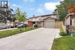 3038 BRIMLEY | Windsor Ontario | Slide Image Three