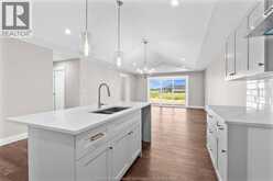 597 Keil TRAIL North | Chatham Ontario | Slide Image Eight