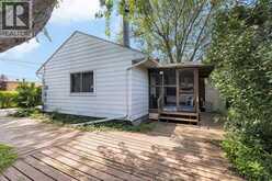 3660 ROXBOROUGH | Windsor Ontario | Slide Image Thirty-seven