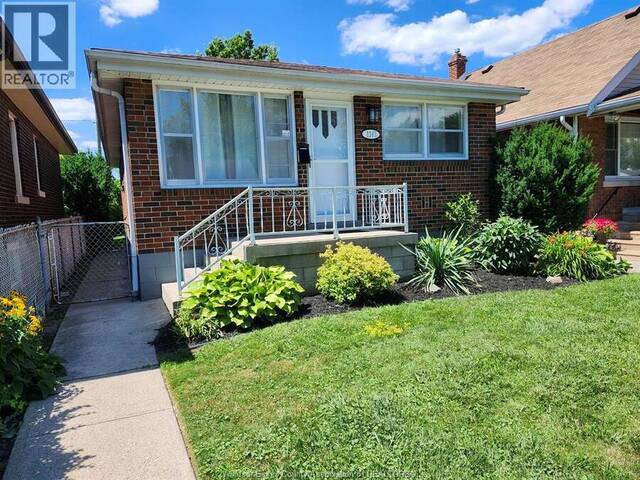 1163 JOSEPHINE Windsor Ontario, N9B 2L6 - 3 Bedrooms Home For Sale