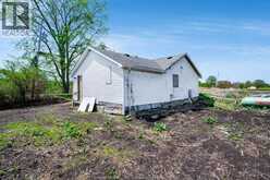1833 Mersea Rd E | Leamington Ontario | Slide Image Ten