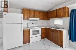326 BEVERLY | Essex Ontario | Slide Image Six