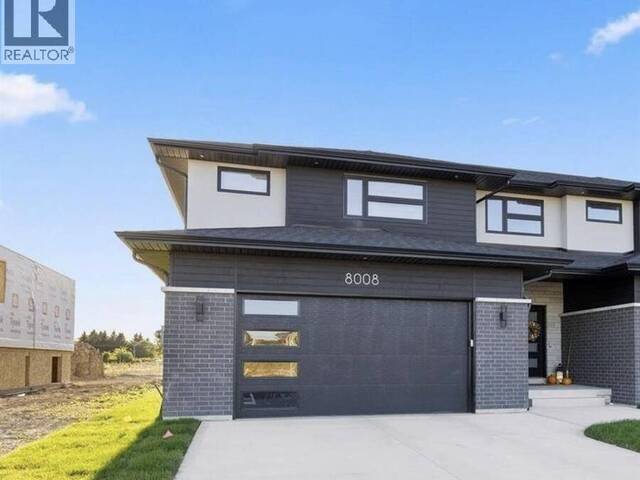 8032 MEO BOULEVARD LaSalle Ontario, N9H 1H3 - 2 Bedrooms Home For Sale