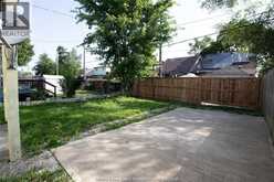 1580 DUFFERIN | Windsor Ontario | Slide Image Twenty-five