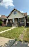 1580 DUFFERIN | Windsor Ontario | Slide Image Three