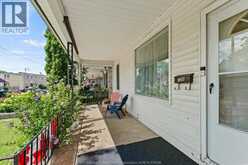 328 JOSEPHINE AVENUE | Windsor Ontario | Slide Image Five