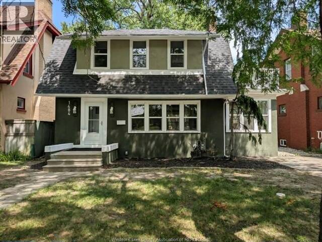 1484 VICTORIA AVENUE Windsor Ontario, N8X 1P3 - 3 Bedrooms Home For Sale