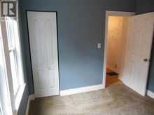 1548 WINDERMERE | Windsor Ontario | Slide Image Seventeen
