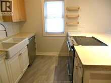 1548 WINDERMERE | Windsor Ontario | Slide Image Six
