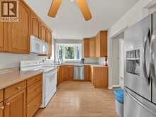 545 LAKEVIEW | Essex Ontario | Slide Image Fifteen