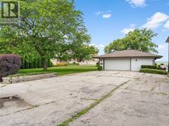 11506 RIVERSIDE Windsor Ontario, N8P 1A4