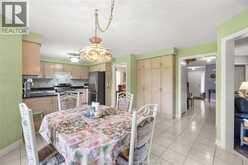 965 GREENPARK | Windsor Ontario | Slide Image Twelve