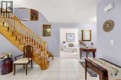965 GREENPARK | Windsor Ontario | Slide Image Fifteen