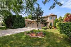 965 GREENPARK | Windsor Ontario | Slide Image Two