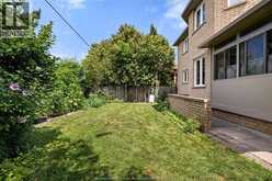 965 GREENPARK | Windsor Ontario | Slide Image Thirty-two