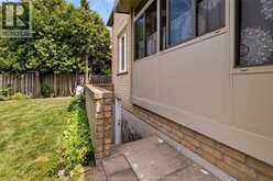 965 GREENPARK | Windsor Ontario | Slide Image Thirty-three