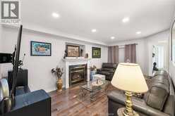 965 GREENPARK | Windsor Ontario | Slide Image Four