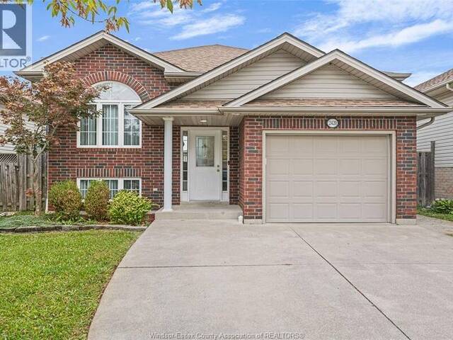 2420 VENETIAN AVENUE Windsor Ontario, N8P 1W7 - 5 Bedrooms Home For Sale