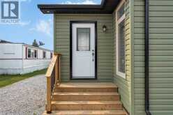 77 JULIE LANE | Windsor Ontario | Slide Image Two
