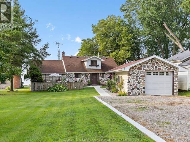 611 POPLAR BLUFF Harrow Ontario, N0R 1G0 - 3 Bedrooms Waterfront Home For sale