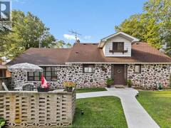 611 POPLAR BLUFF Harrow Ontario, N0R 1G0