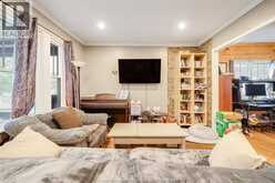 170 INSHES AVENUE | Chatham Ontario | Slide Image Nine