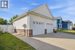 6 JOANEY LANE | Cottam Ontario | Slide Image Three