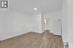 418 CARON AVENUE | Windsor Ontario | Slide Image Six